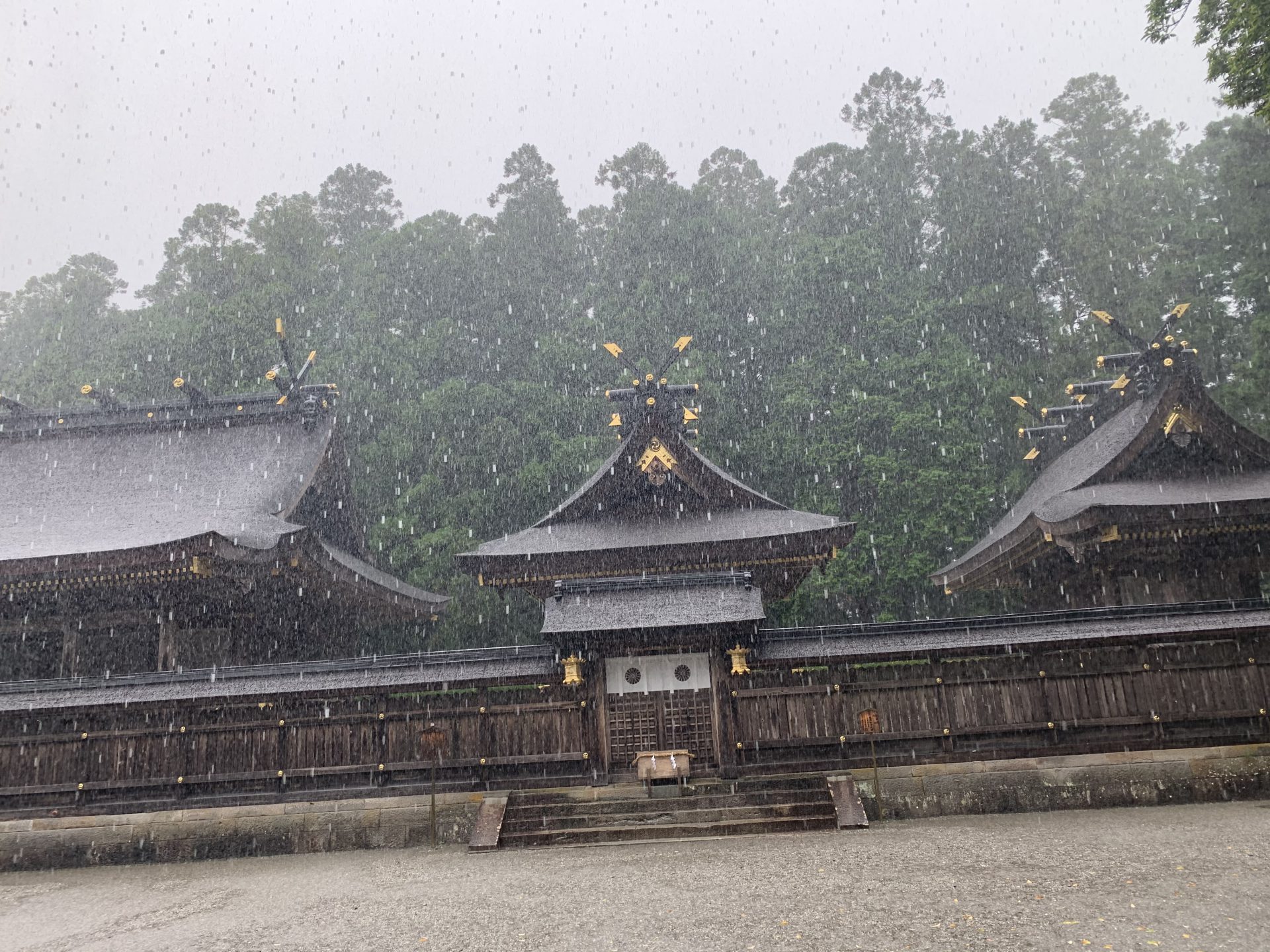 熊野本宮で大祓いへ。 皆様の幸せもお祈りしました♡ | AMARC