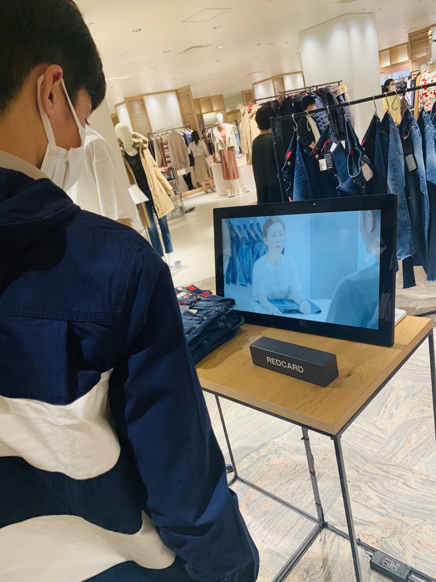 tokyo hot e787 デニムを作り替える、 というサスティナブル @REDCARD | AMARC